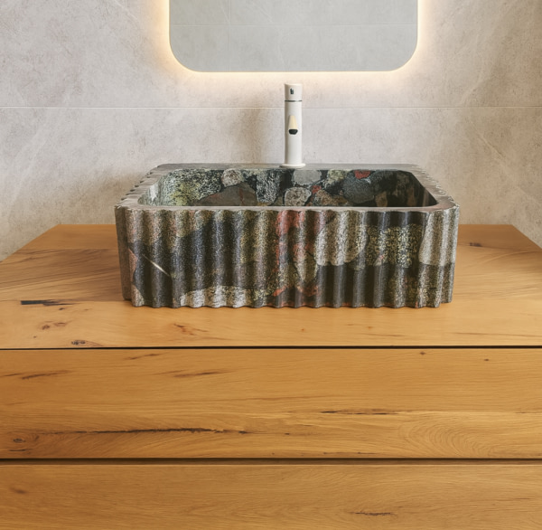 lavabo colorato di design in granito