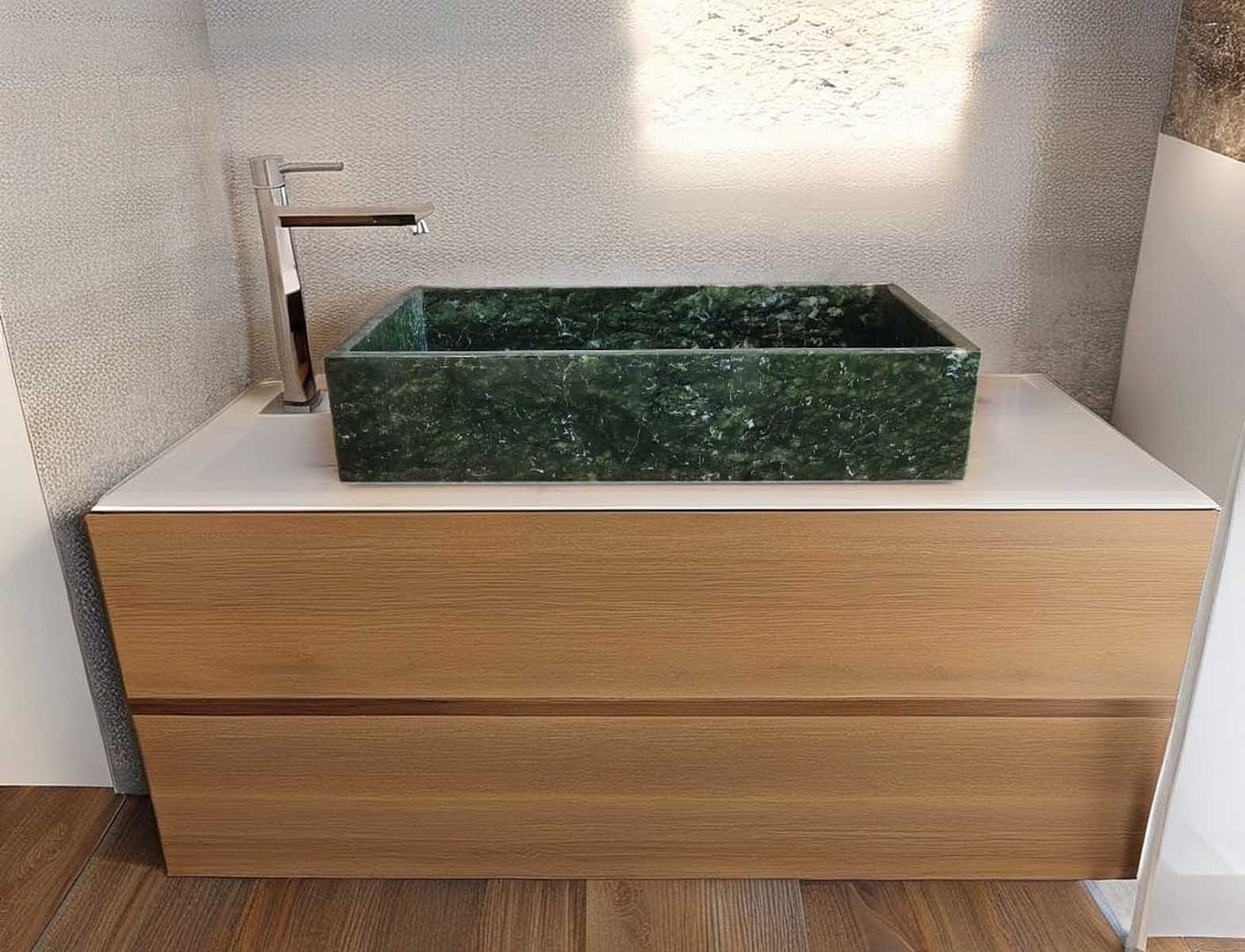 lavandino-da-appoggio-moderno-di-design-in-colorato-verde.jpg