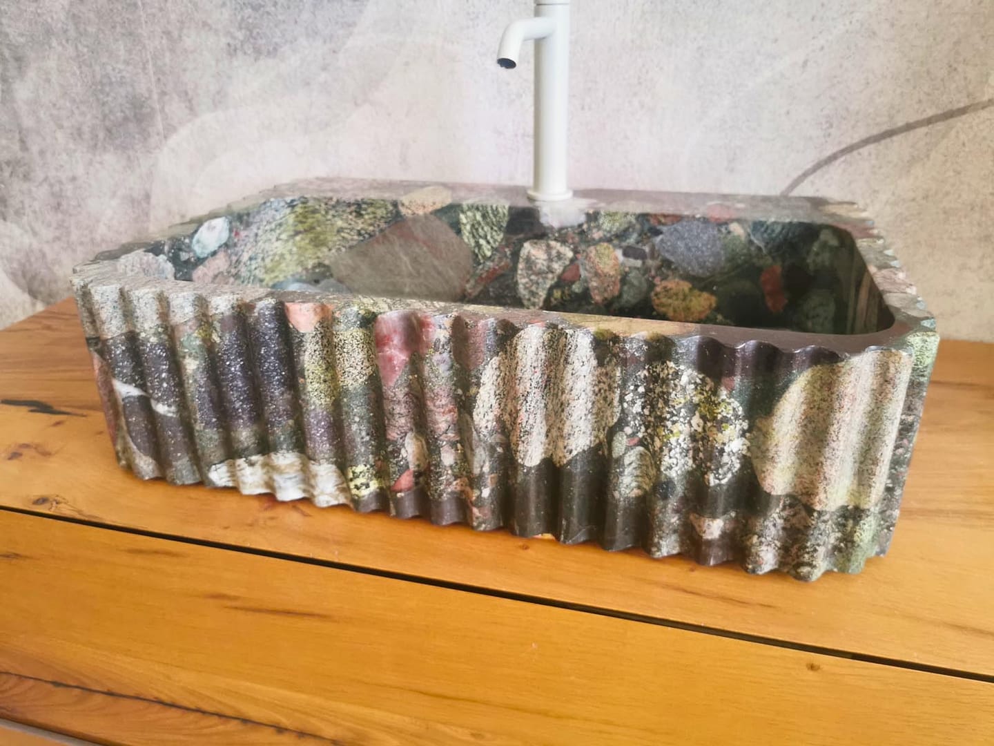 lavandino colorato moderno da appoggio
