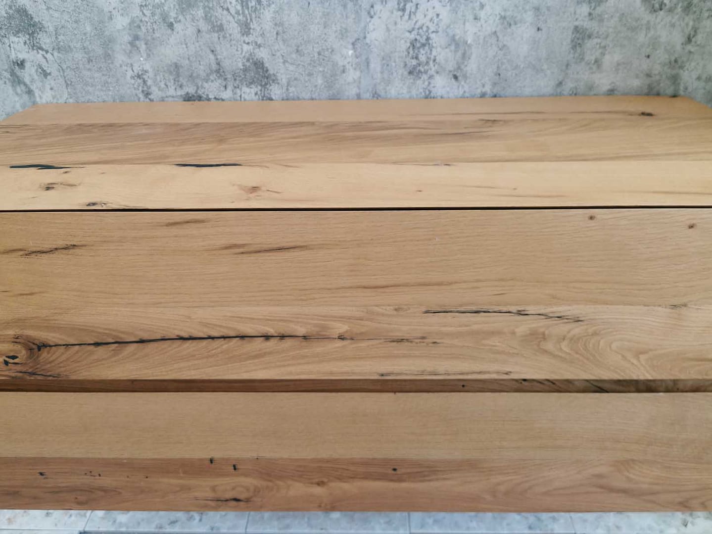 cassettiera in legno antico