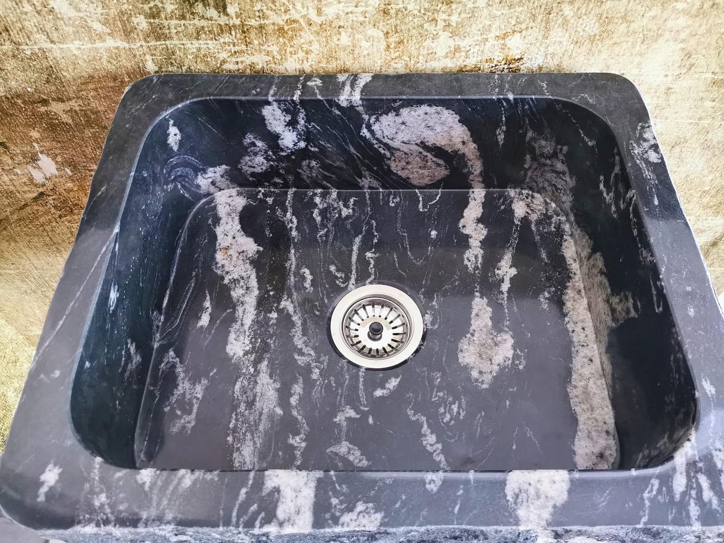 lavello per cucina da appoggio in granito grezzo