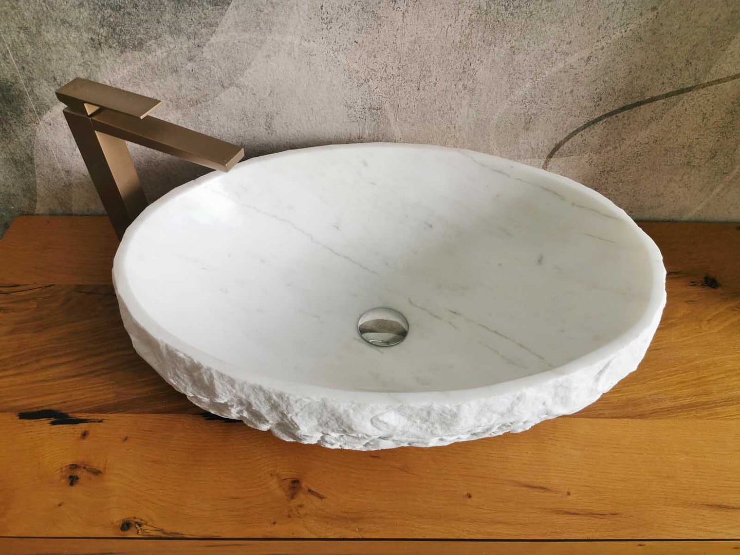 lavabo bagno in marmo bianco
