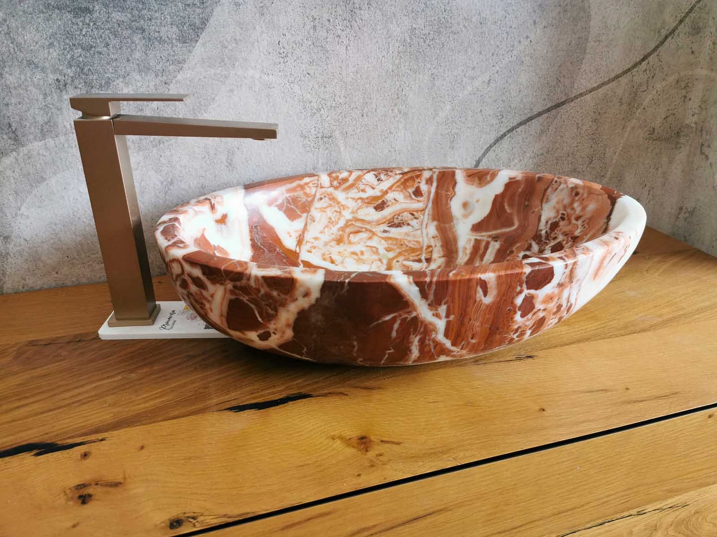 lavabo di design moderno colorato
