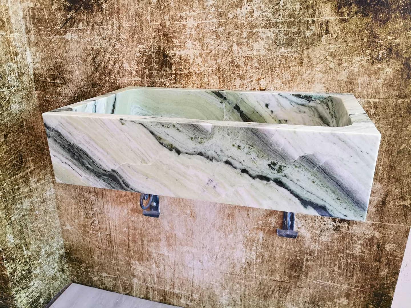 lavabo in marmo verde da cucina