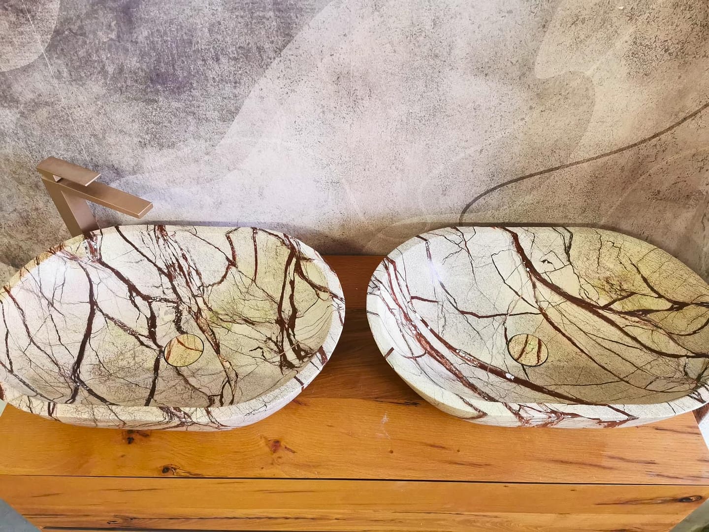lavabo ovali in marmo particolari