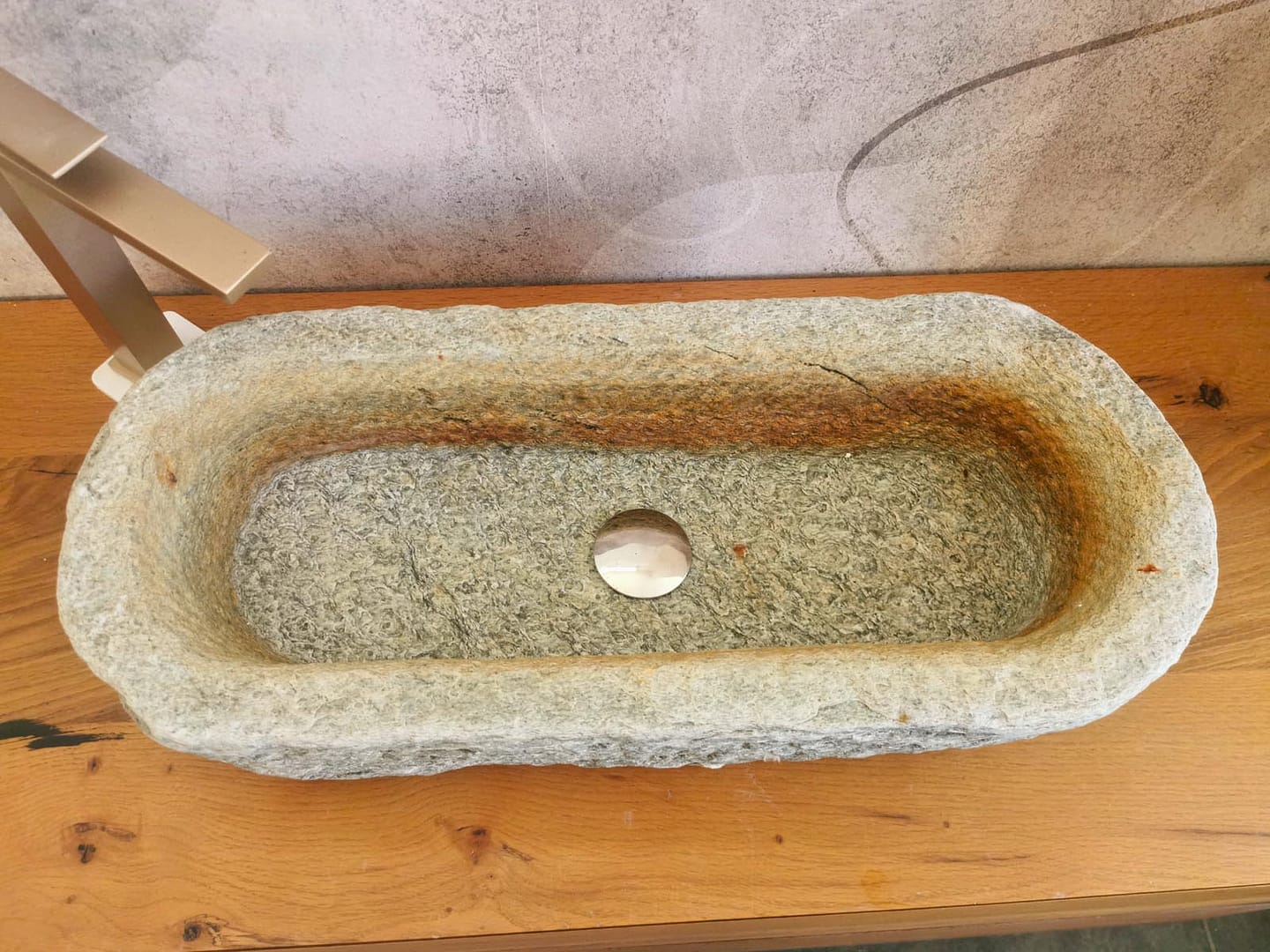 lavabo vecchio per esterno