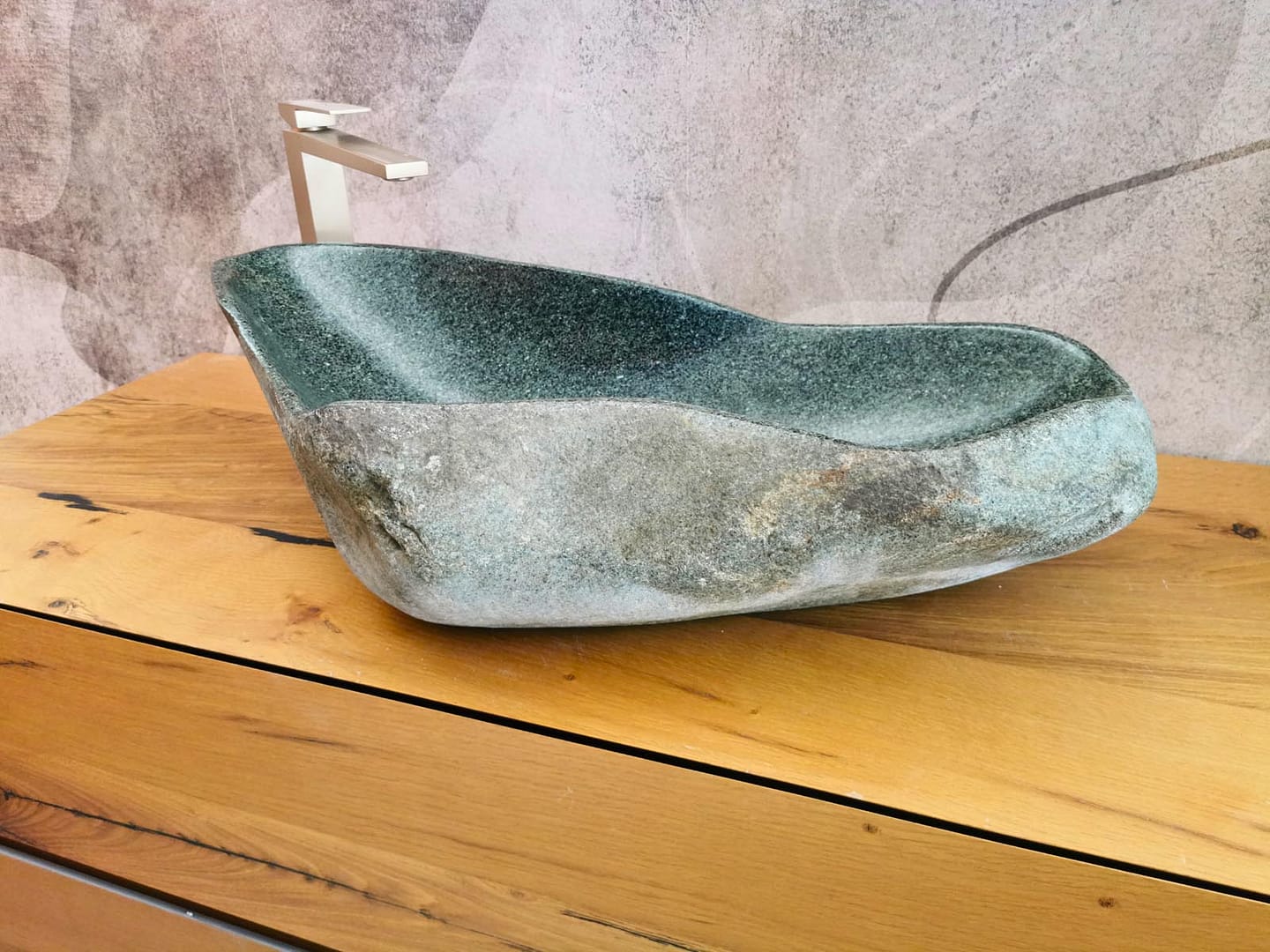 lavabo allungato verde chiaro profilo laterale