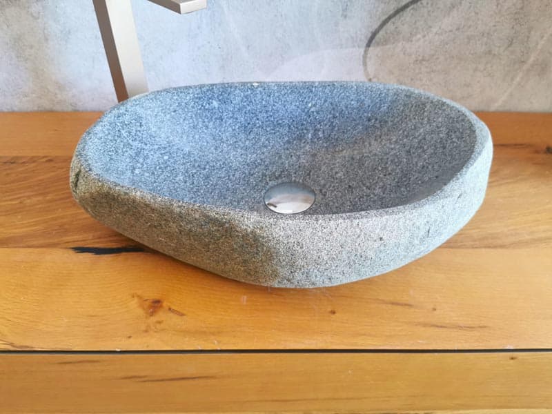 lavabo in pietra