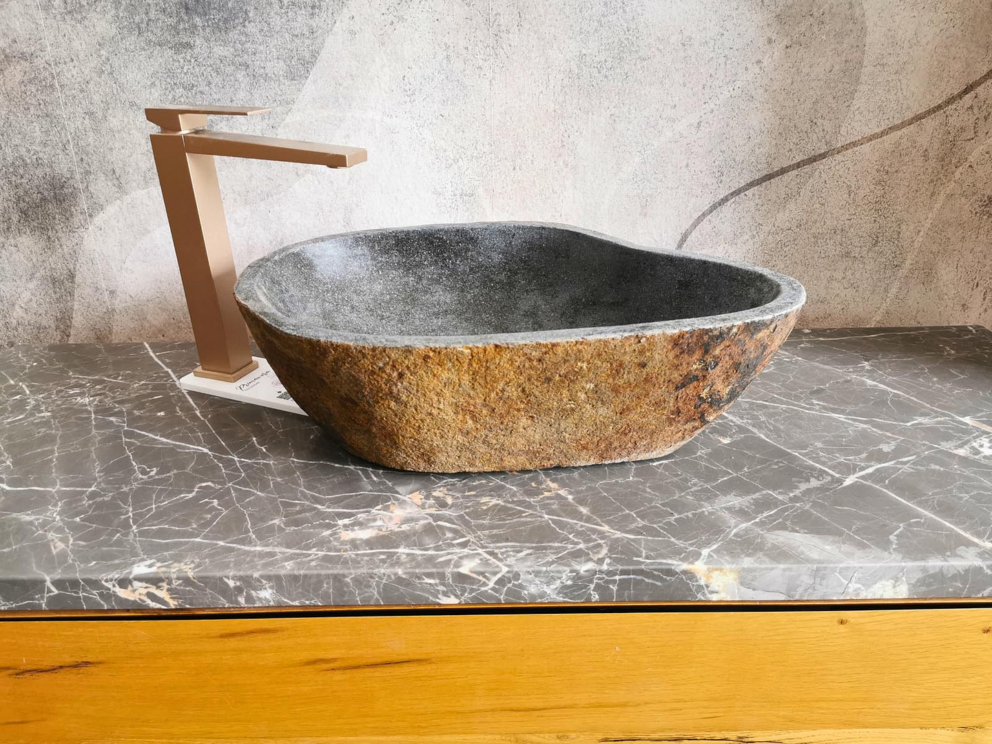 lavandini in pietra naturale moderni