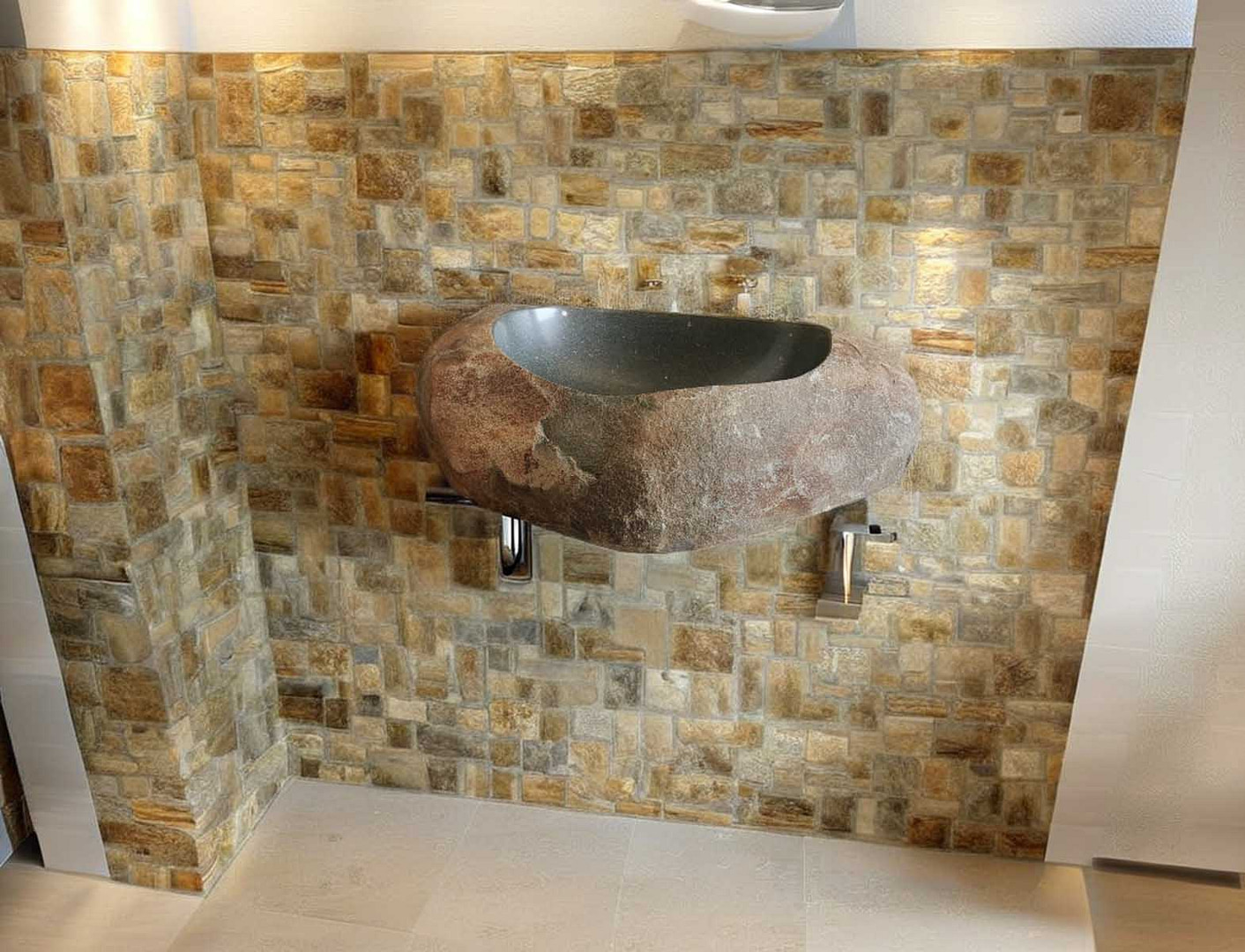 lavandini da appoggio in pietra di fiume