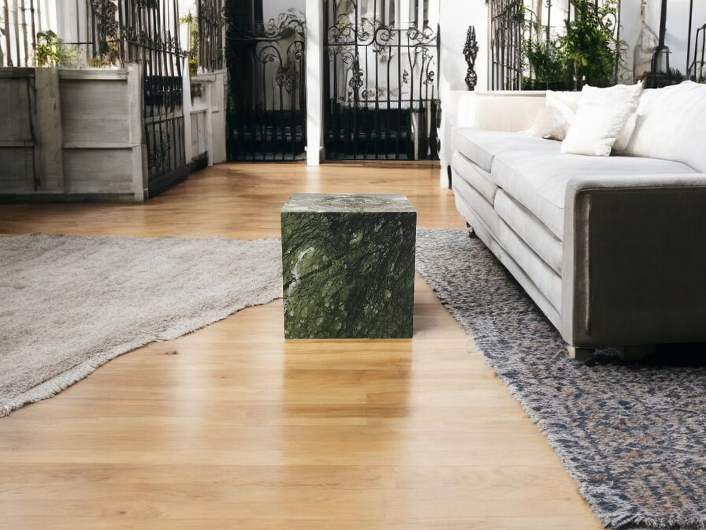 tavolino basso verde