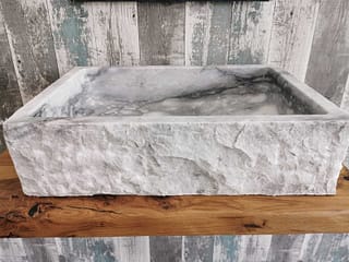 Rechteckiges Badezimmerwaschbecken aus weißem Carrara-Marmor mit den Maßen 60x40 cm