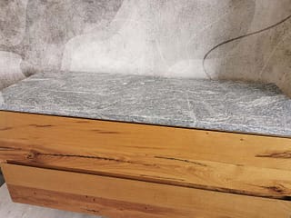 Mensola in Granito Juparana  Misura 120x45x2cm