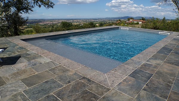 Pavimento per piscina in quarzite Silver e Gold